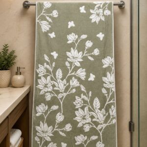 Microfiber Floral Bath Towel 40×60 Inches | Soft Printed Towel | Aria Towel - Image 3